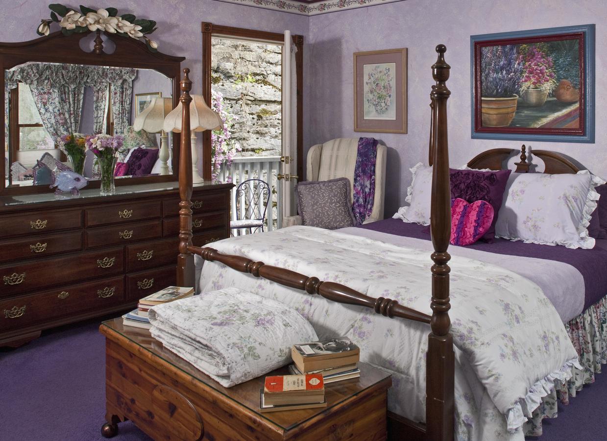 Cliff Cottage Inn, Downtown Bed & Breakfast Eureka Springs Exterior foto